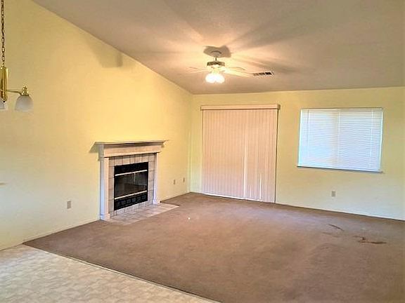 4th image of 1538 Sun River St
