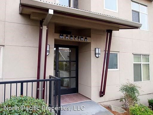 1st image of 2243 Franklin Ave E APT 101