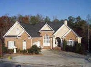 275 Amberbrook Cir, Grayson, GA 30017