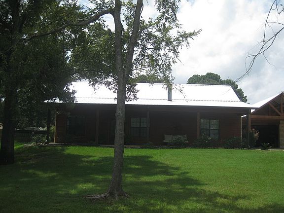 2nd image of 521 Wildewood Dr