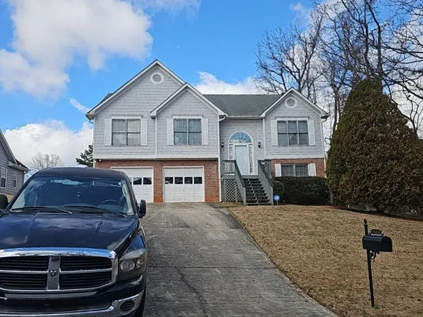 3402 Deerwood Ct, Rex, GA 30273