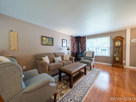 3rd image of 4127 Nancy St