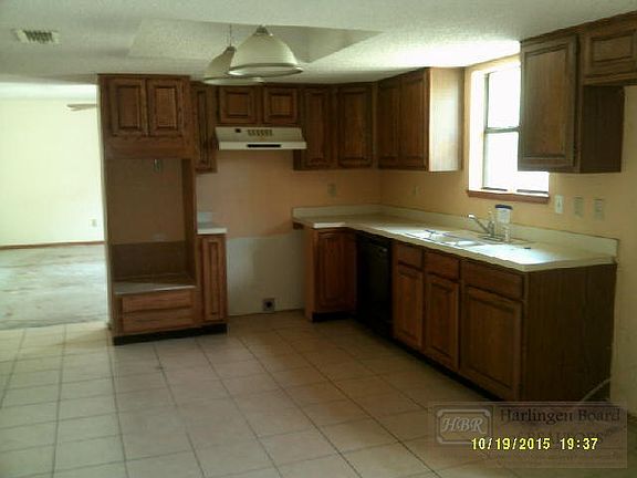2nd image of 379 Holloway Ave