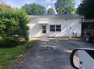 143 Blue Lake Dr #A, Berea, KY 40403