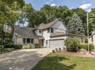 3452 Live Oak Pl, Columbus, OH 43221
