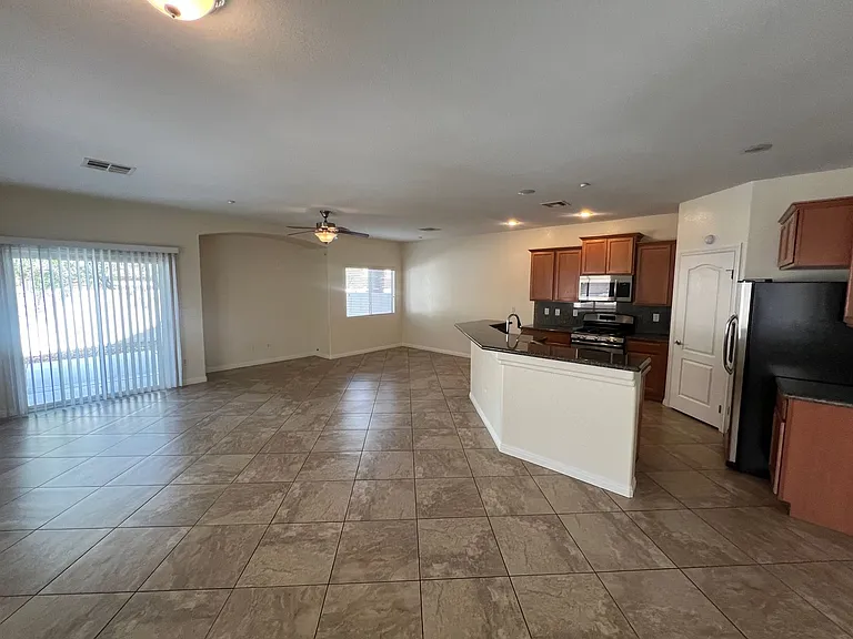 10086 Aspen Rose St #103 — Photo 3