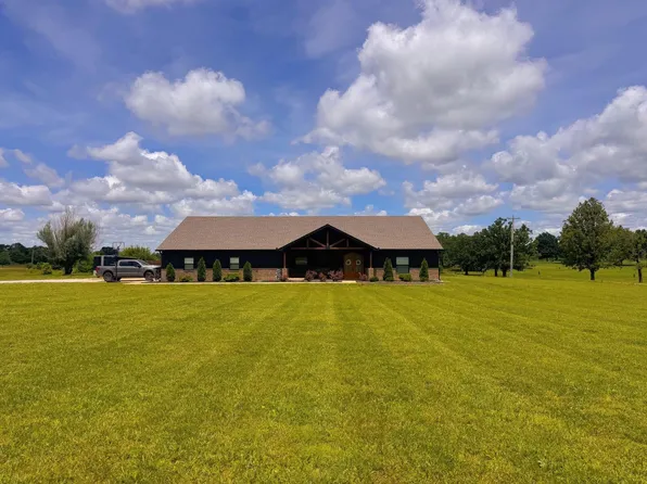 12204 Farm Road 2205, Cassville, MO 65625