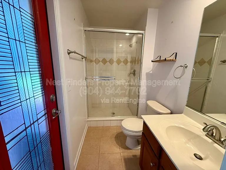 801 Derby Ln — Photo 20