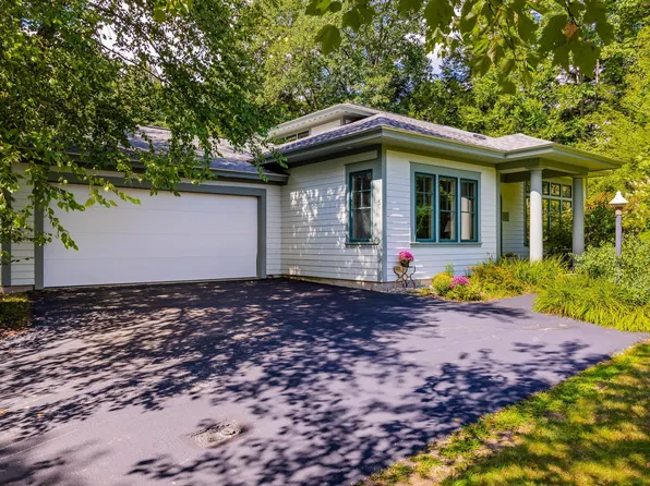5 Bacchus Circle, Hanover, NH 03755