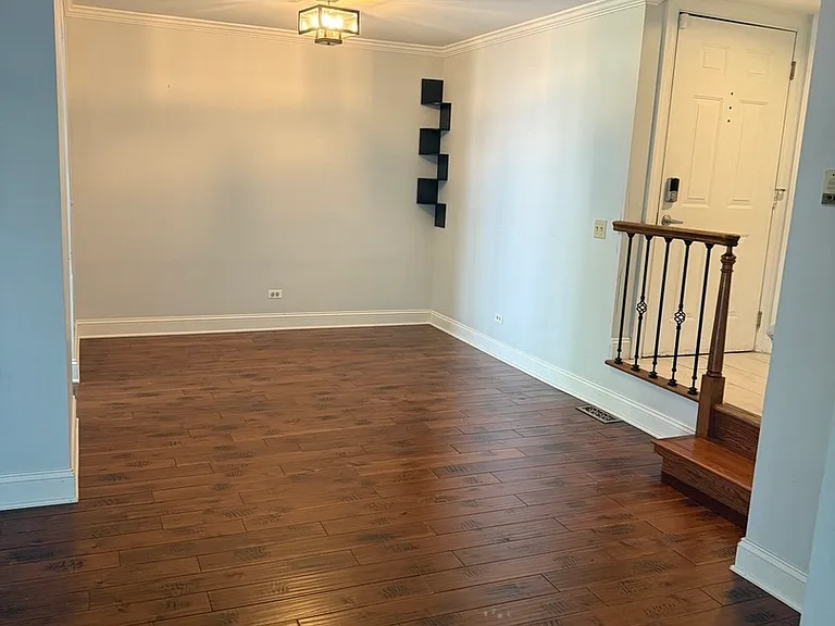 629 Dana Ct #B — Photo 3
