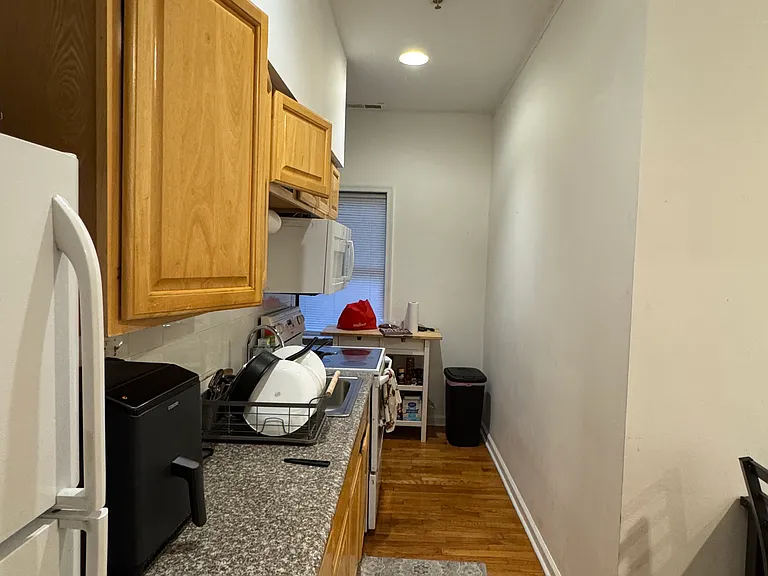 722 Sansom St #4 — Photo 8