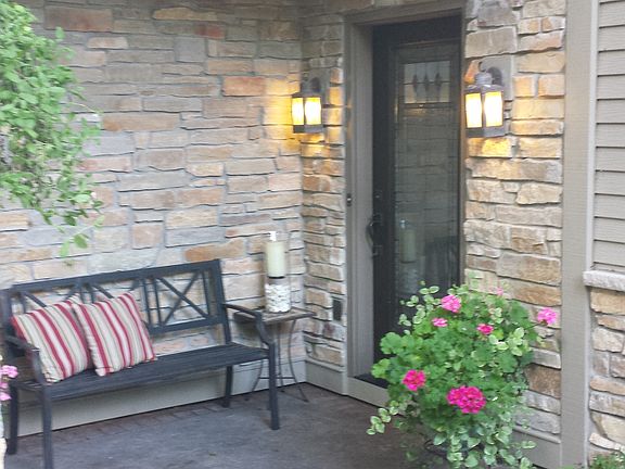 5th image of W325N3938 Woodlawn Ct
