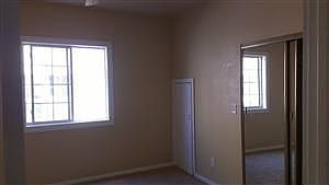4th image of 1085 Leighton Ave