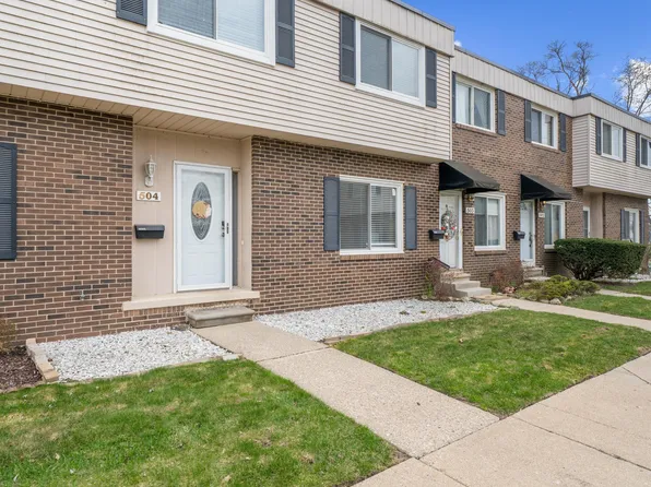 504 Estrada Dr, Belleville, MI 48111