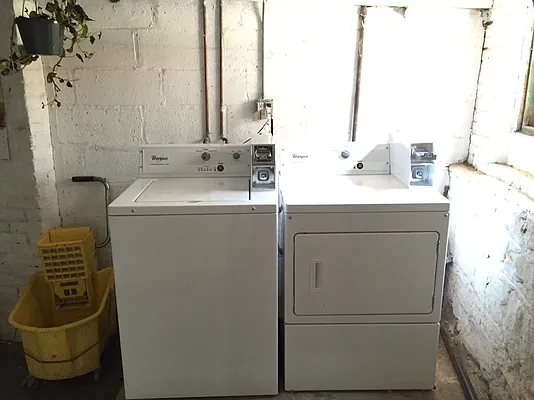 Rented by Zone Corp | media 29