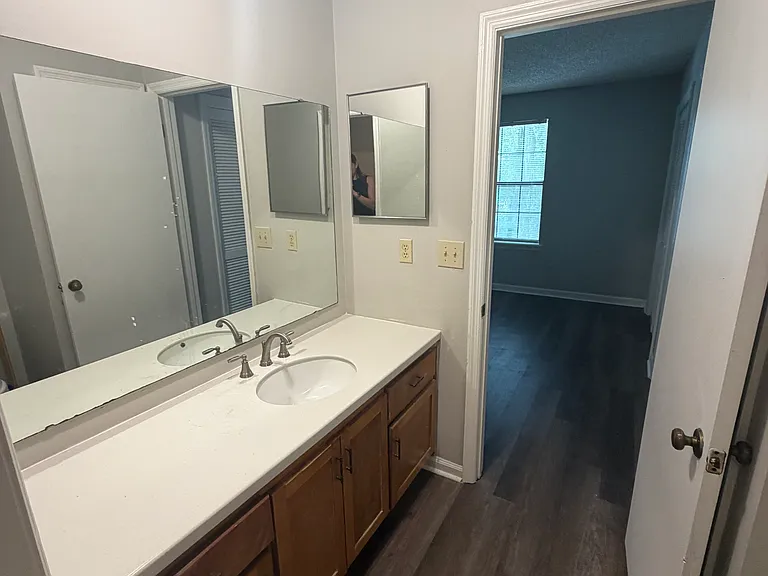 425 Admirals Walk Dr — Photo 12