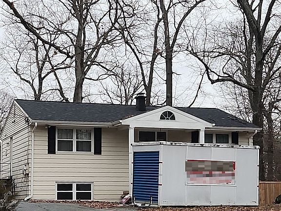 3rd image of 9408 Fletcher Ave