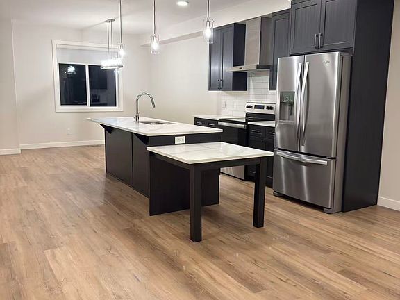 4th image of 7814 Yorke Rd NW