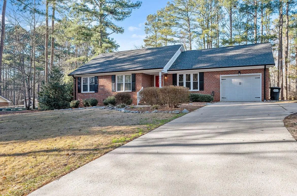 Building Photo - 6908 Orchard Knoll Dr