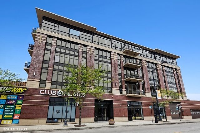 1st image of 4020 N Damen Ave Unit 403