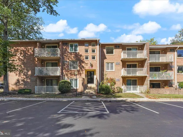 200 Campbell Cir #E-9, Downingtown, PA 19335