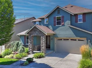 9325 Satterlee Ave SE, Snoqualmie, WA 98065
