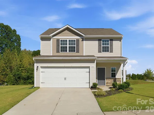 5335 Upton Pl, Charlotte, NC 28215