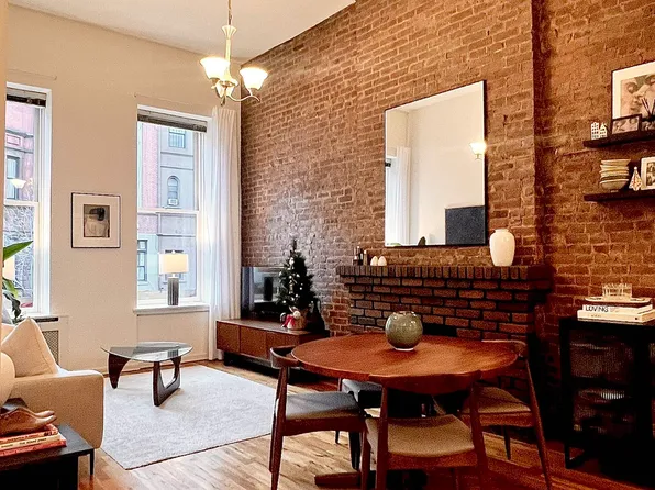 157 West 75th Street image 3 of 9