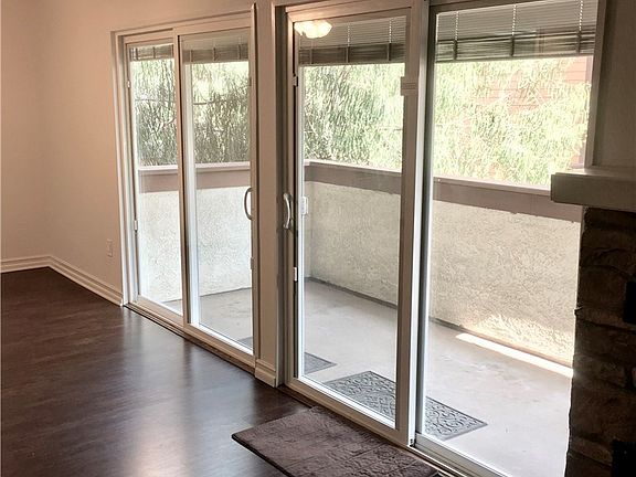 4th image of 5550 Sylmar Ave APT 2