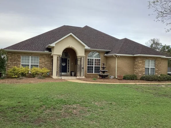 103 Cavel Ln, Dothan, AL 36305