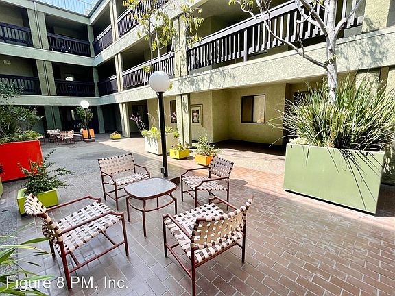 4th image of 2018 Griffith Park Blvd APT 225