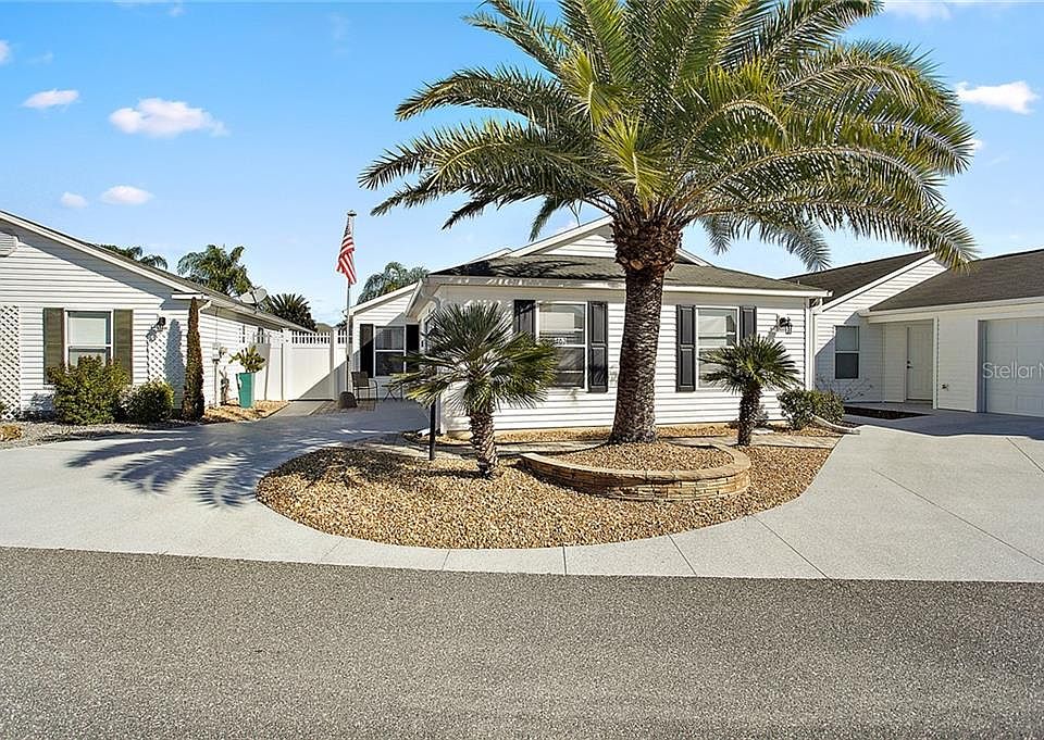 1st image of 463 Grovewood Pl