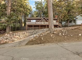 31370 Onacrest Dr, Running Springs, CA 92382