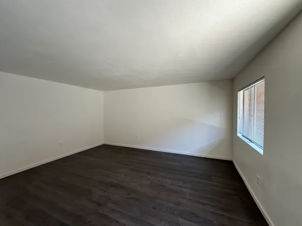 1239 W 14th St APT 6, San Bernardino, CA 92411