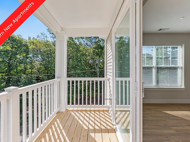 Woodview at Randolph — Photo 10