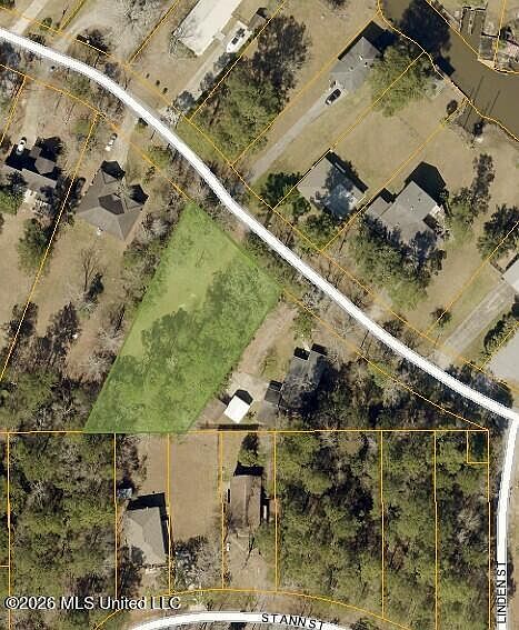 2nd image of Dead River Rd