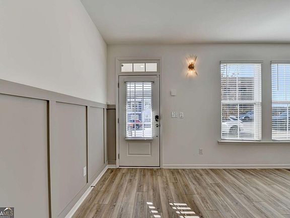 4th image of 2689 Richmond Row Dr