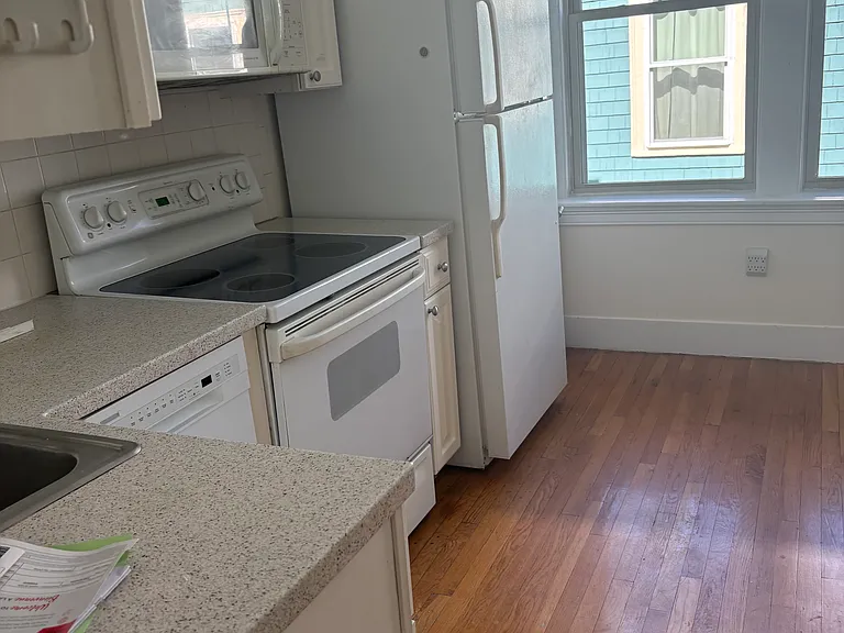 2022 Massachusetts Ave #2 — Photo 2