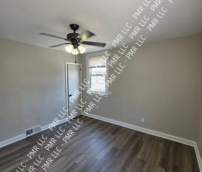 4344 Vista St #1 — Photo 19