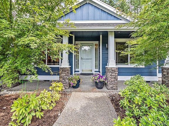 3rd image of 8512 Summerwood Dr SE