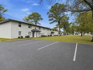 Creekside Meadows Apartments