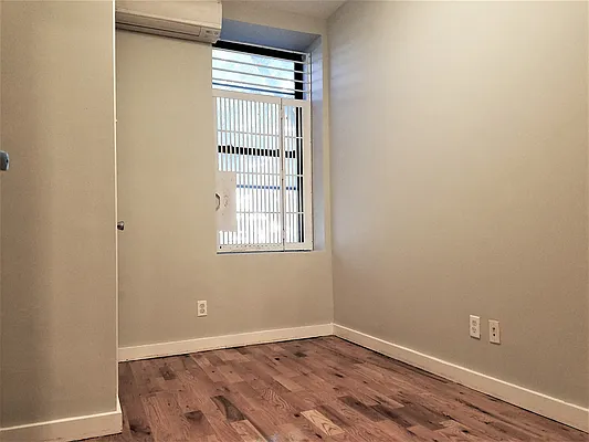 Rented by The Hamilton Group | media 20