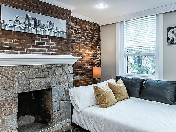 2nd image of 41 Grove St APT 4