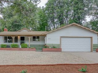211 Terry Lynn Ave, Mount Shasta, CA 96067