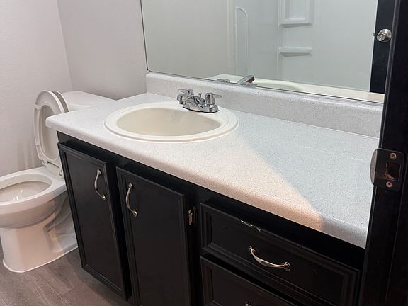 4th image of 13470 SW Allen Blvd APT 12
