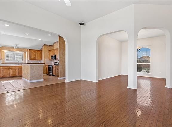5th image of 6621 Terrace Glen Dr