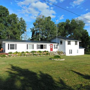 N4910 Lafave Dr, Iron Mountain, MI, 49801