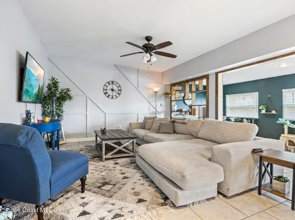 824 Cadez St NE, Palm Bay, FL 32905