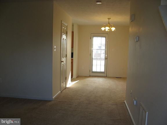 3rd image of 200 Surrey Club Ln