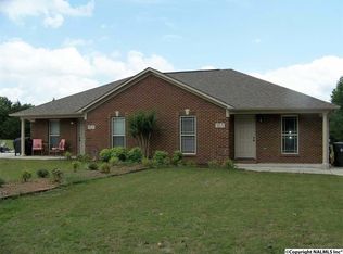 129 Hedge Ln UNIT C1, Huntsville, AL 35811